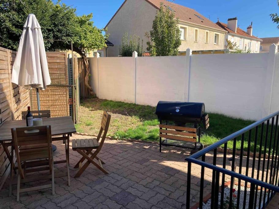 Appartement Duplex : Le Cosy Montgeron Esterno foto